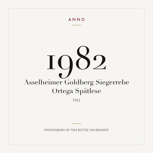 Asselheimer Goldberg Siegerrebe Ortega Spatlese 1982 0,75l — ANNO-årgangskort; foto af den faktiske flaske på forespørgsel