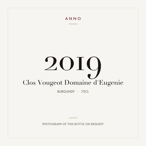 Domaine d'Eugenie Clos Vougeot Grand Cru 2019 AOC 0,75l — ANNO-årgangskort; foto af den faktiske flaske på forespørgsel