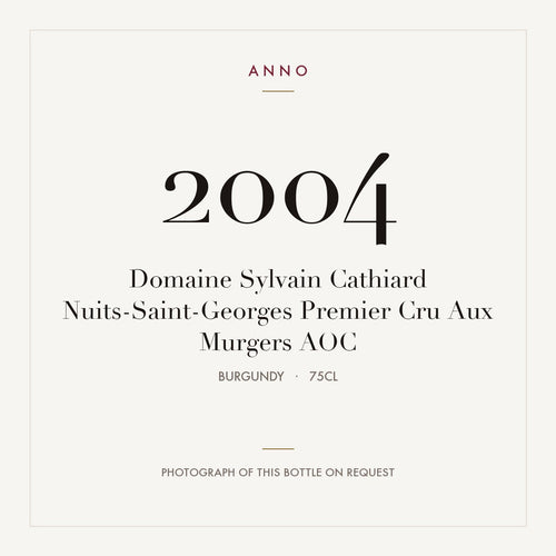 Domaine Sylvain Cathiard Nuits-Saint-Georges Premier Cru Aux Murgers 2004 AOC 0,75l, Bourgogne — ANNO-årgangskort; foto af den faktiske flaske på forespørgsel