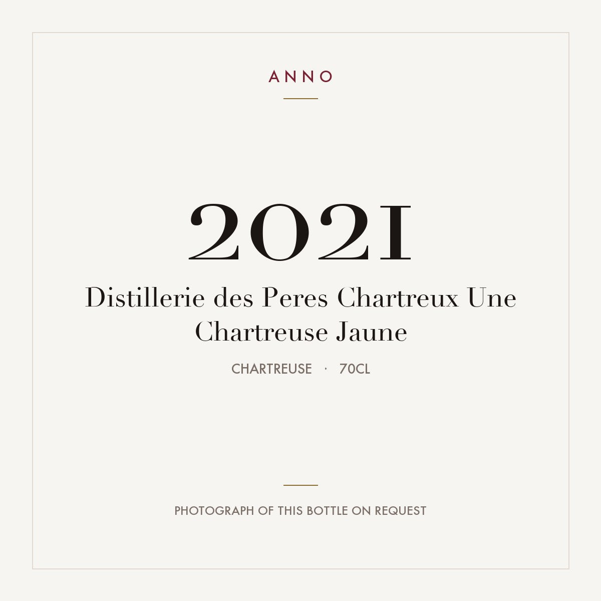 Distillerie des Peres Chartreux Une Chartreuse Jaune 2021 0,7l, Chartreuse — cartão de colheita ANNO; fotografia da garrafa real disponível a pedido