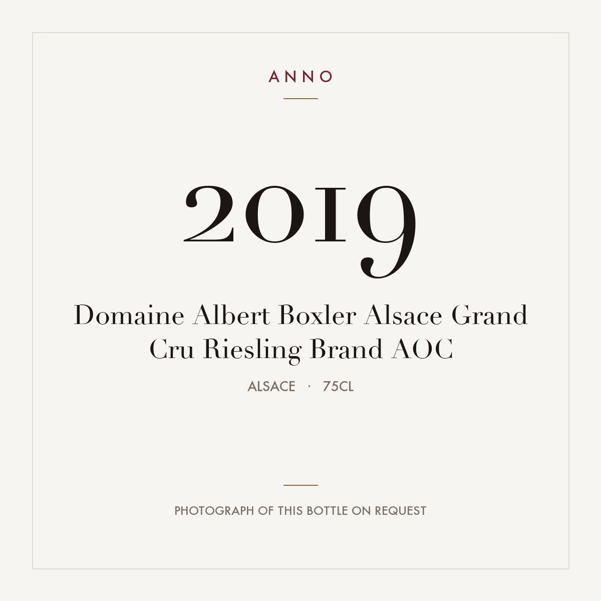 Domaine Albert Boxler Alsace Grand Cru Riesling Brand 2019 AOC 0,75l, Alsácia — cartão de colheita ANNO; fotografia da garrafa real disponível a pedido